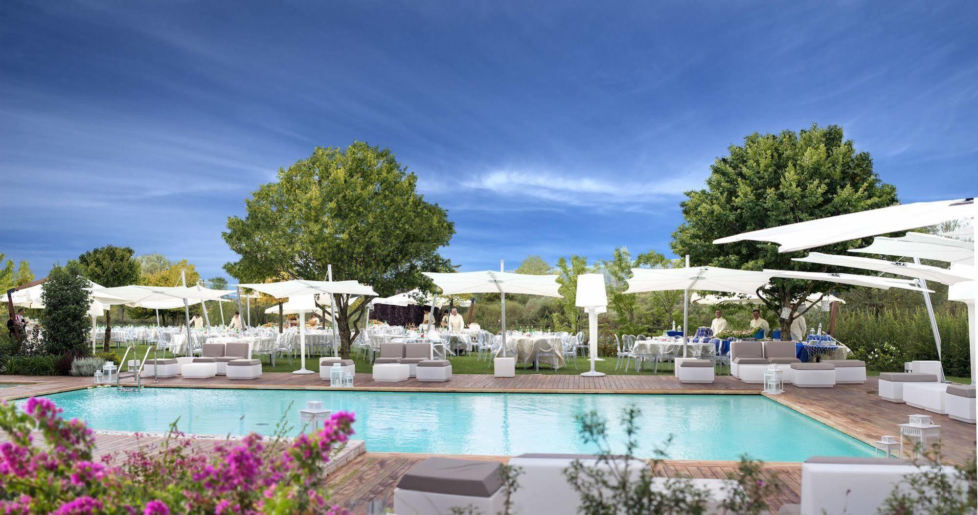 Hotel Sport Village & 4*